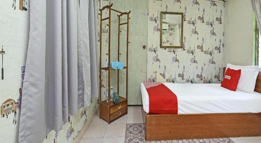Oyo 90636 Teratak Zakiah Chalet Jerantut Exterior foto